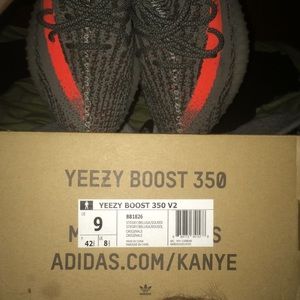 Yeezy boost 350 v2 belugas